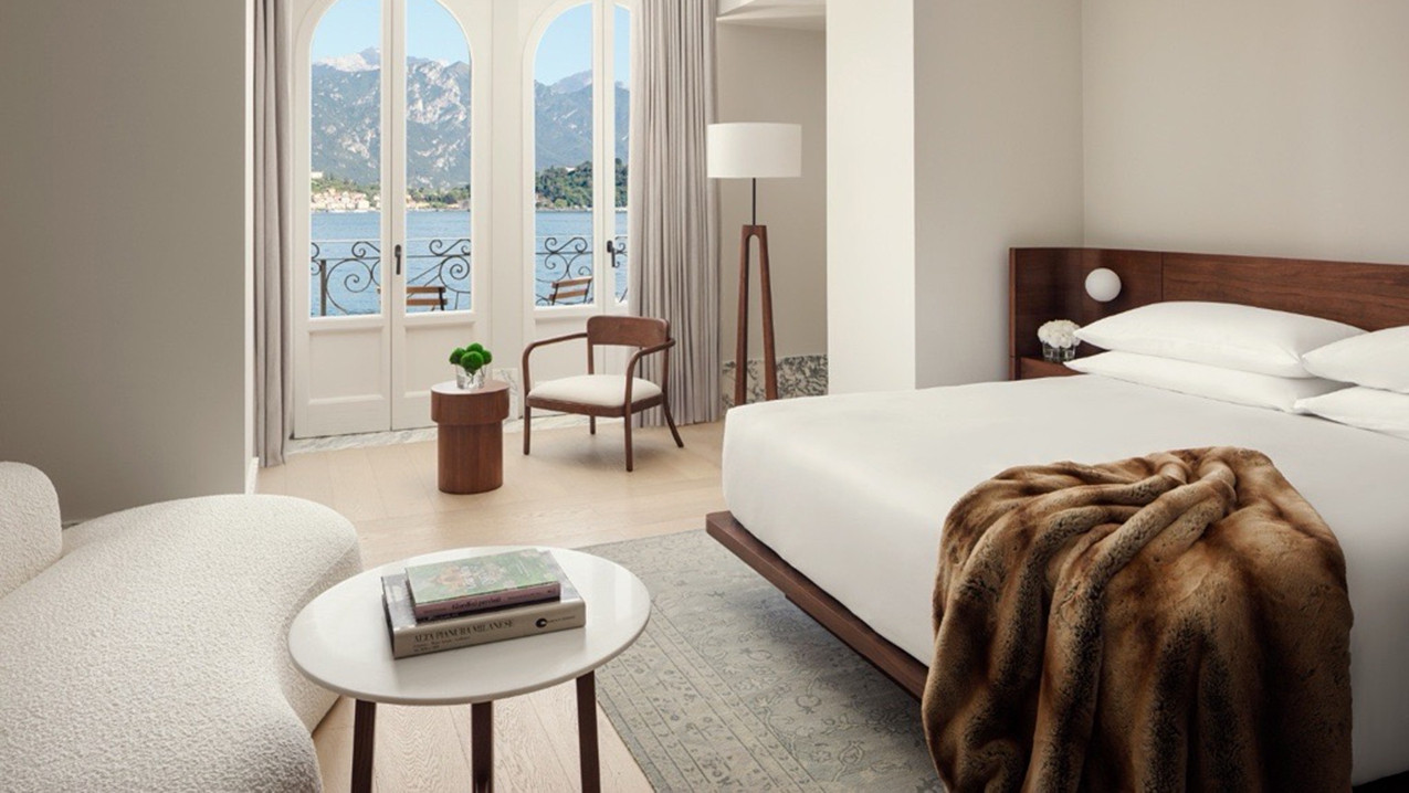 Lake Como Throw